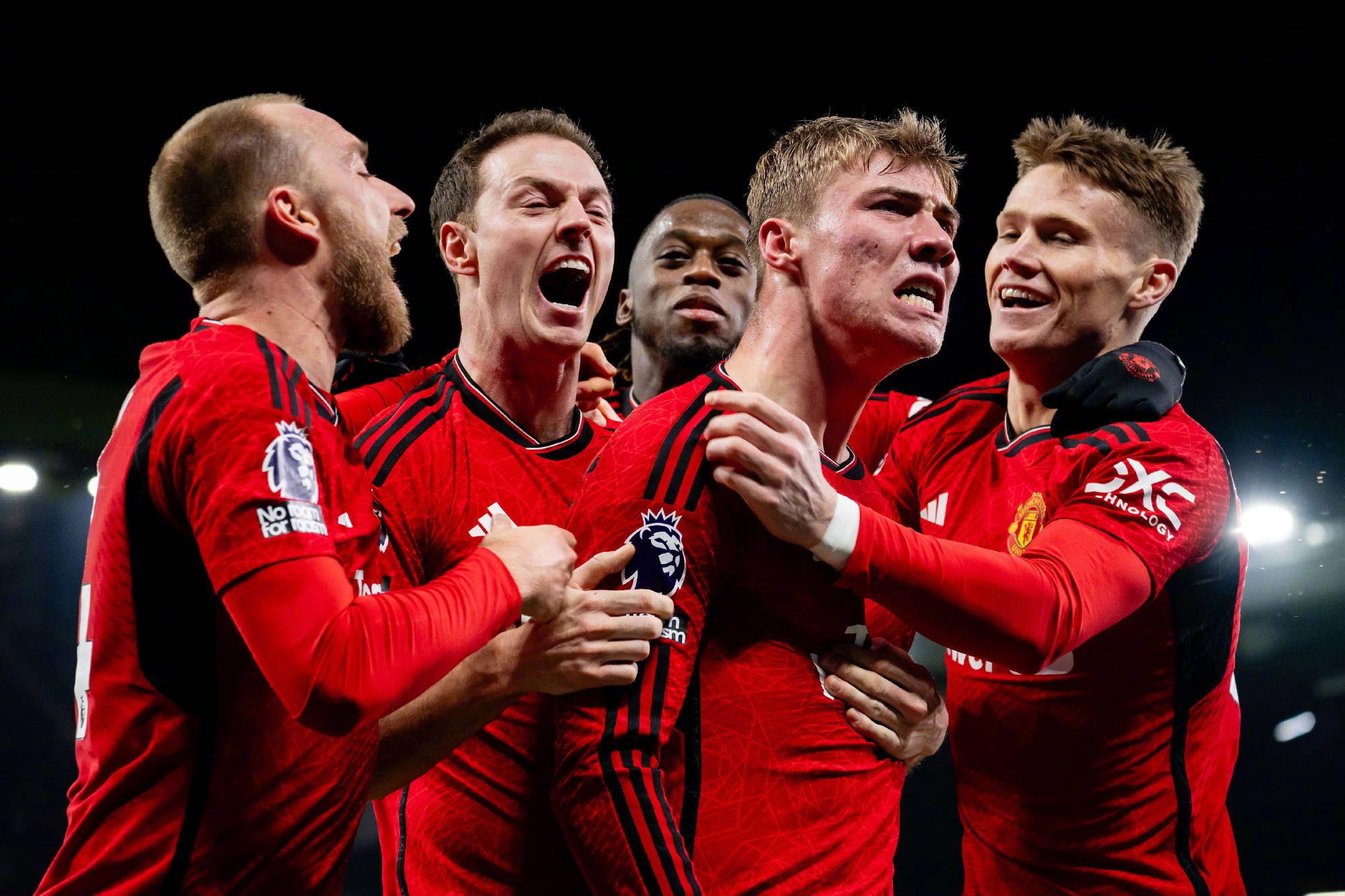 包含切尔西大将伤退!球队面临人员不足难题的词条 包含切尔西大将伤退!球队面临人员不足难题的词条