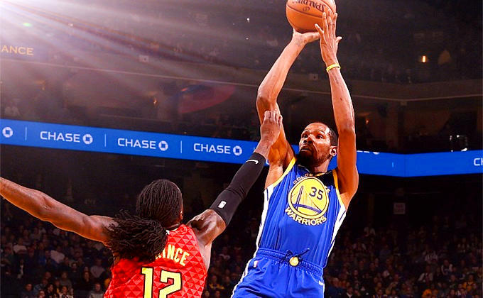 开云体育入口-包含老鹰队努力拼搏，客场取得胜利提升积分榜的词条