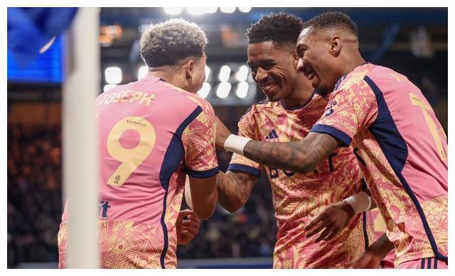 包含切尔西扳平比分,惊险取胜晋级八强的词条 包含切尔西扳平比分,惊险取胜晋级八强的词条