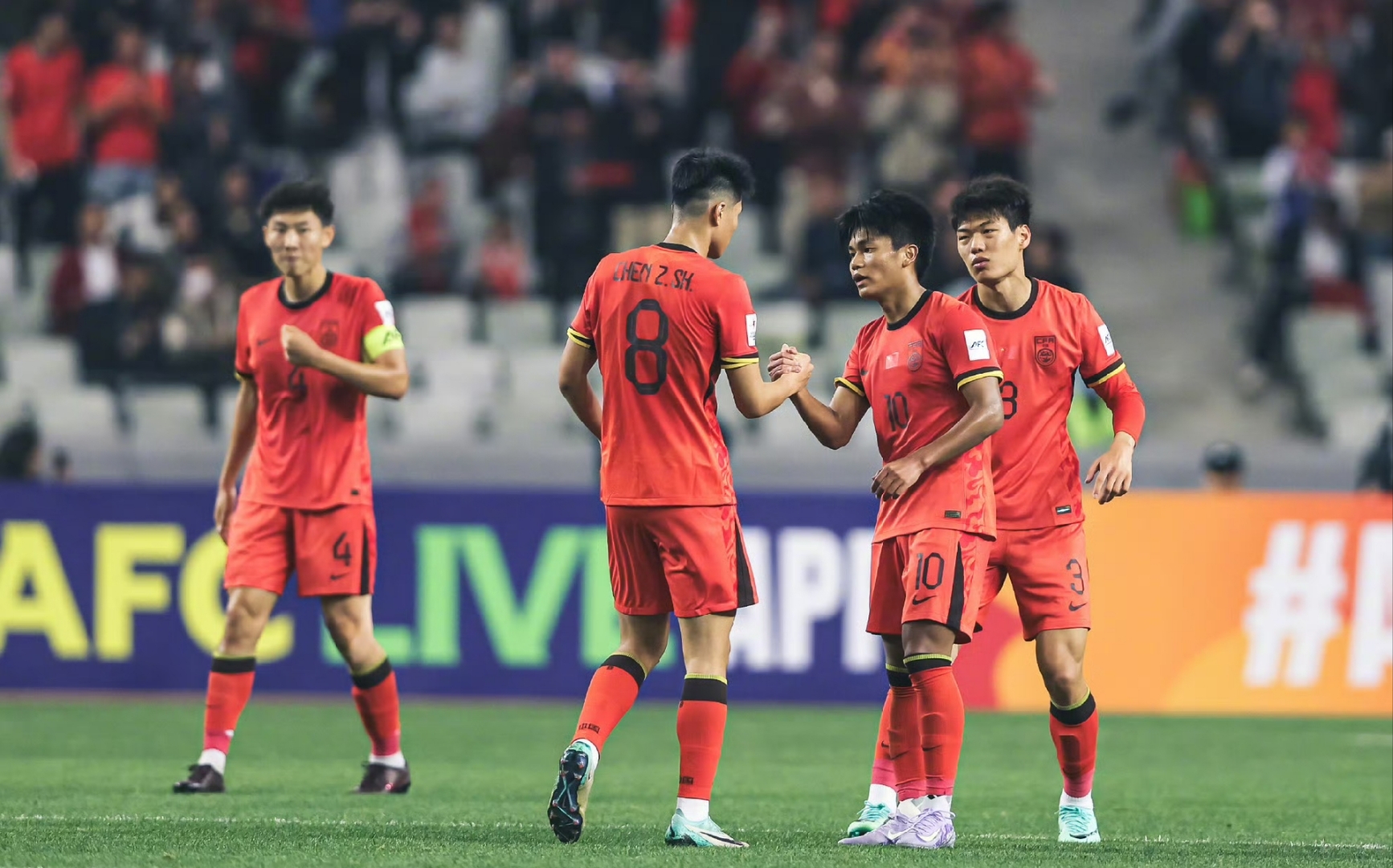 包含燃情对决：亚洲足坛强强对抗不容错过的词条