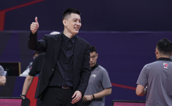 关于瑞士球员在关键时刻挺身而出,成为球队支柱的信息 关于瑞士球员在关键时刻挺身而出,成为球队支柱的信息