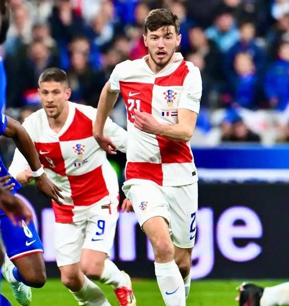 克罗地亚中场建功,帮助球队战胜立陶宛 克罗地亚中场建功,帮助球队战胜立陶宛
