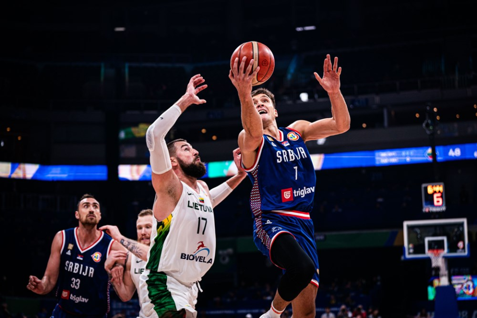 立陶宛男篮取得胜利,进入领先位置 立陶宛男篮取得胜利,进入领先位置