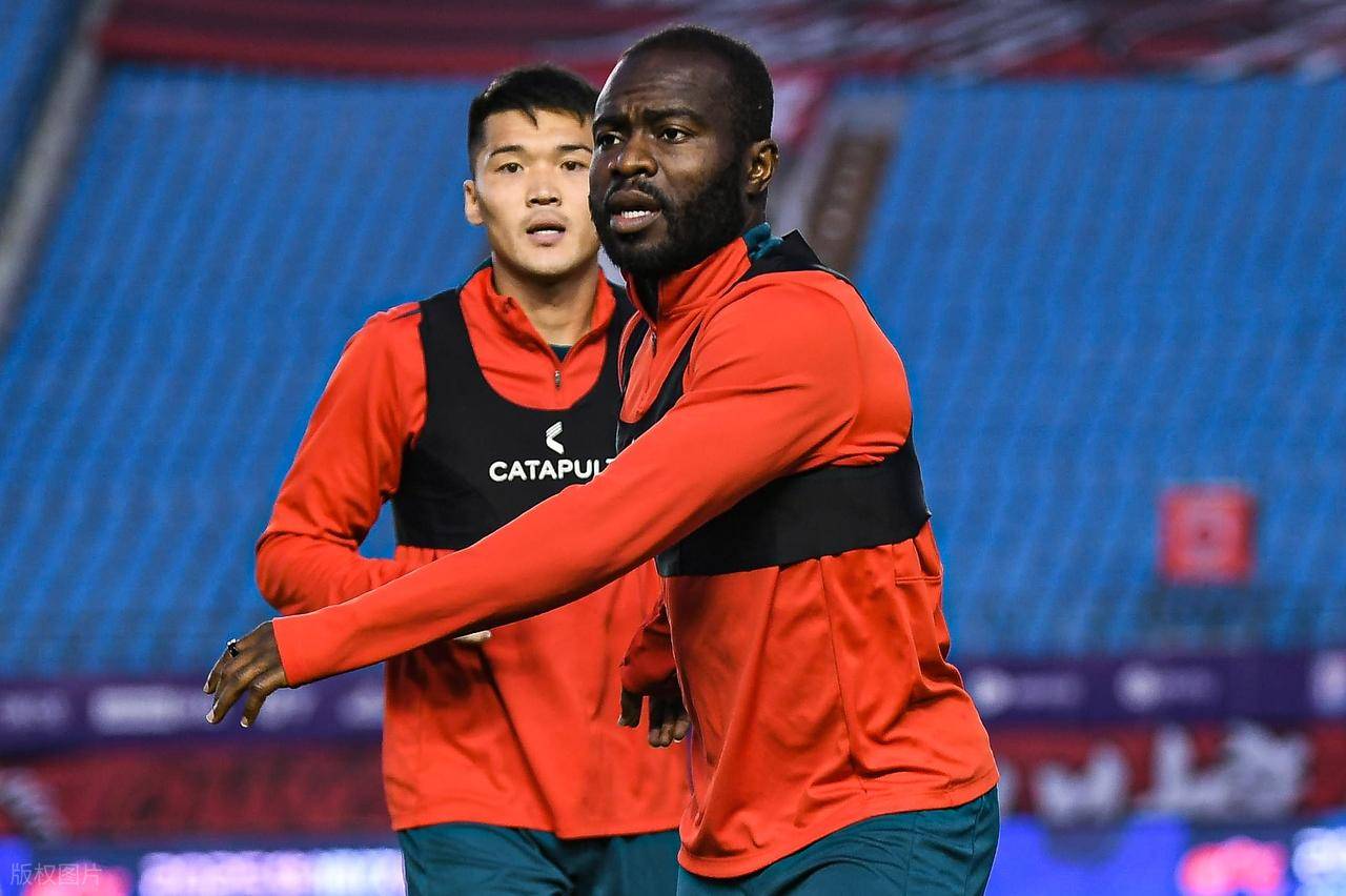 河南队抢得进球，领先优势不断扩大