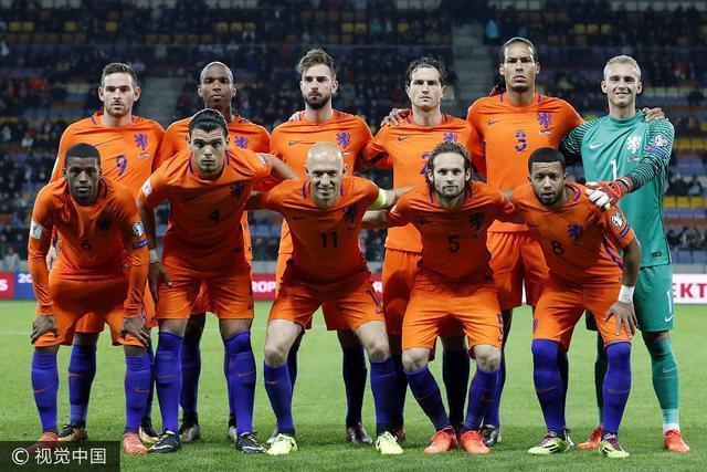 荷兰狂胜对手,大步晋级下一轮 荷兰狂胜对手,大步晋级下一轮