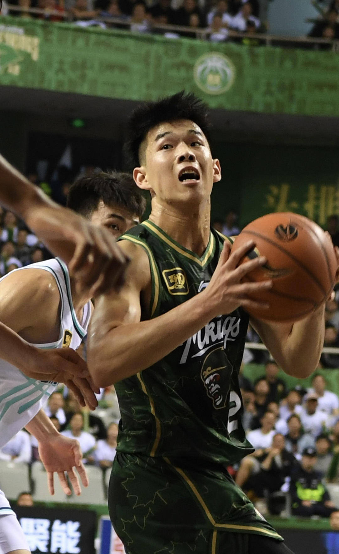 开云体育官网-包含同曦队不敌山东，遭遇三连败的词条