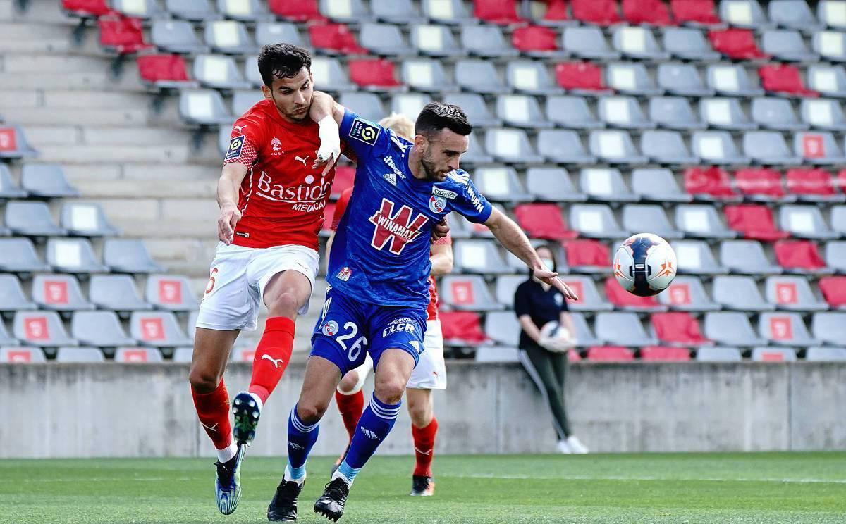 开云体育入口-尼斯惨遭惩罚，客场输球状态低迷