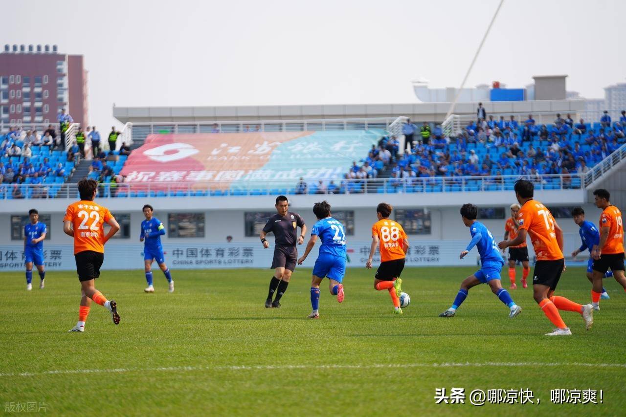 开云官网-现代足球赛事魅力吸引众多观众