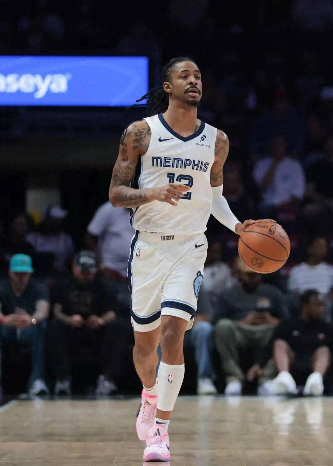 灰熊队遭遇惨败,需加强训练 灰熊队遭遇惨败,需加强训练