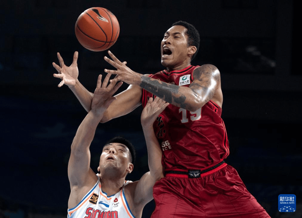 北京首钢队客场大胜，实现三连胜