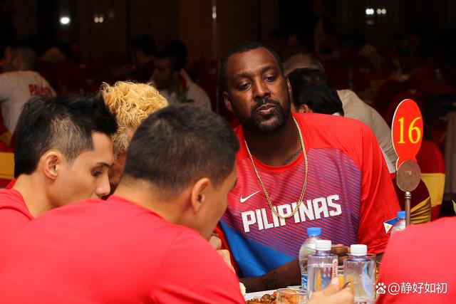 火箭全队掀起大换血，球迷议论纷纷