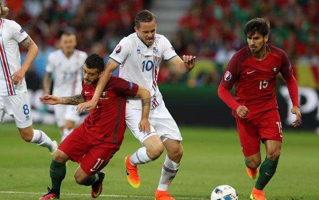 狂扫亡敌!伯克利主场取胜,平推对手几次后相救 狂扫亡敌!伯克利主场取胜,平推对手几次后相救