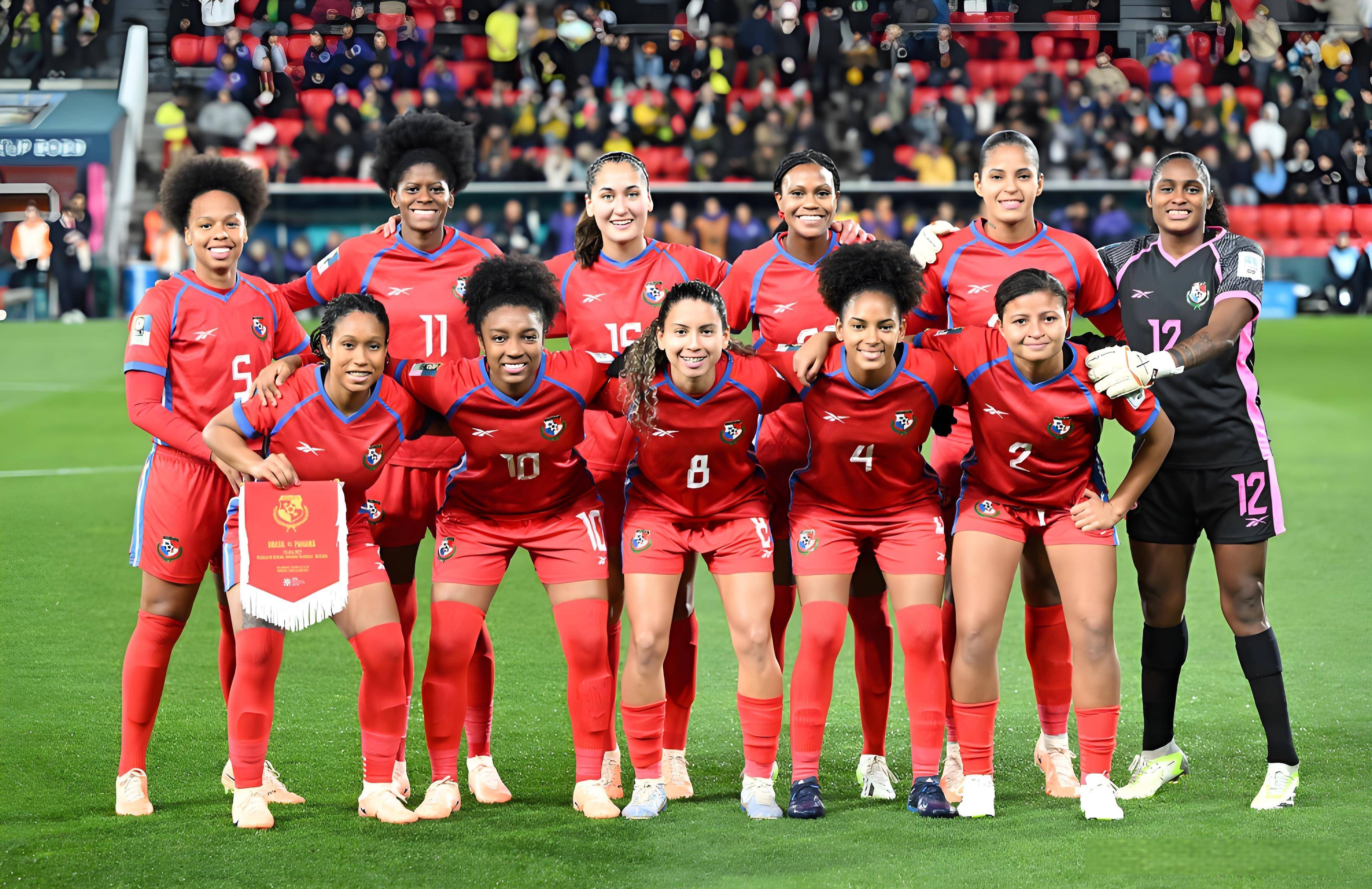 开云体育下载-引人入胜的足球比赛：女子国家队的关键比赛