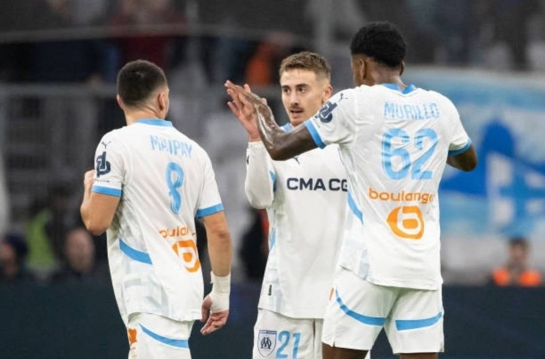 开云体育在线-甘冈客场不敌南特，法甲联赛排名下滑