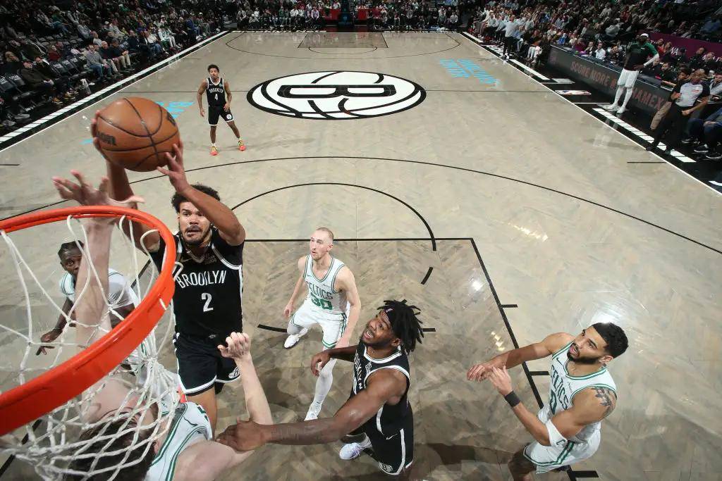 开云APP-篮网客场惨败热火，止步两连胜