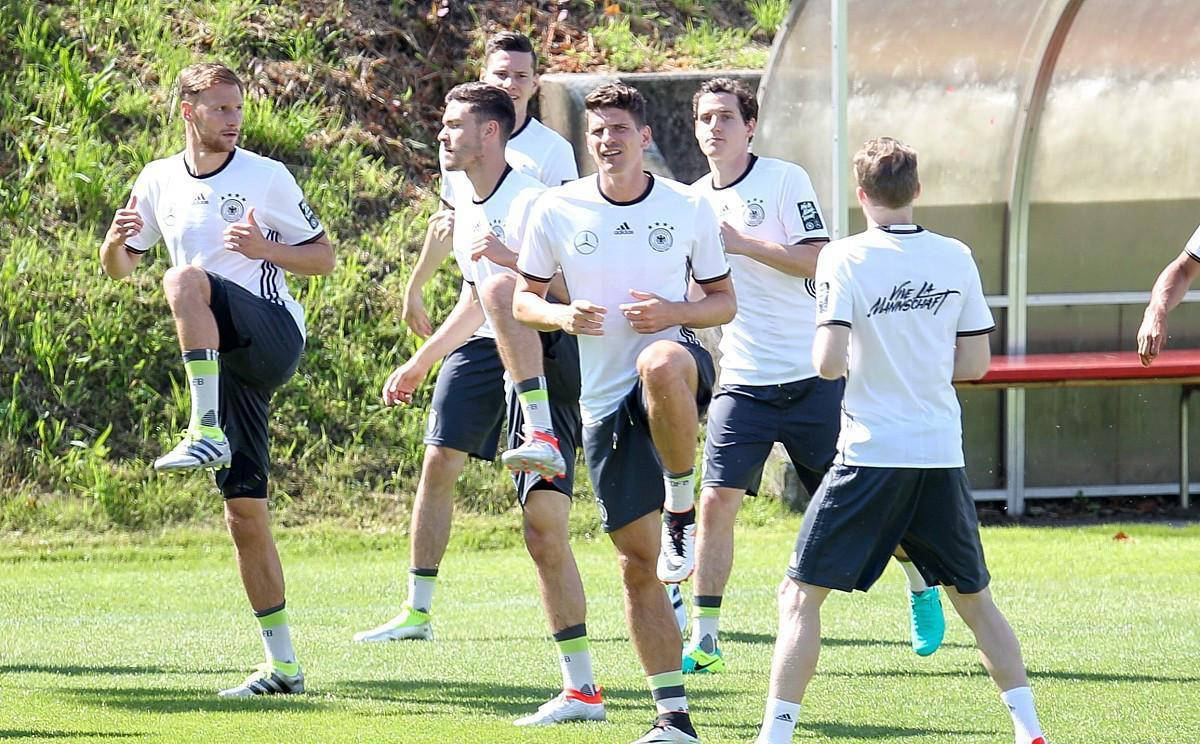 开云体育APP下载-斯洛文尼亚田径队员出色表现