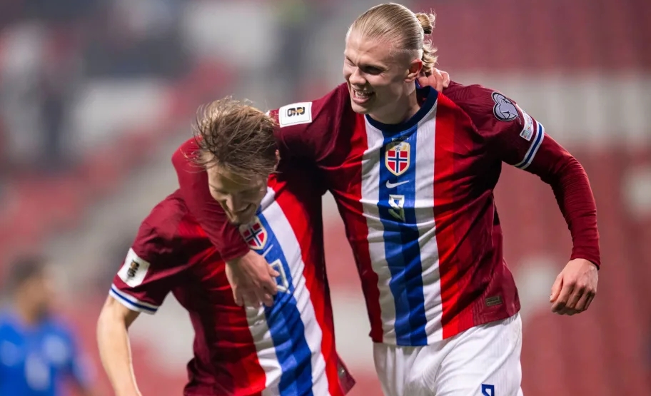 挪威队在比赛中取得惊险进球