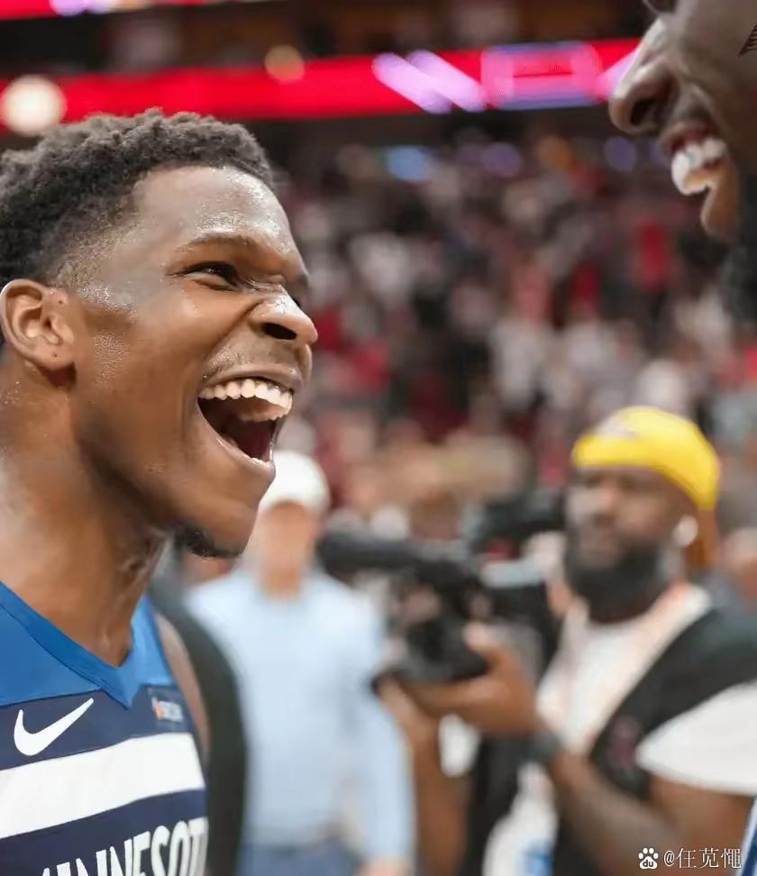 篮球明星周熊澳洲季后赛最佳进攻球员