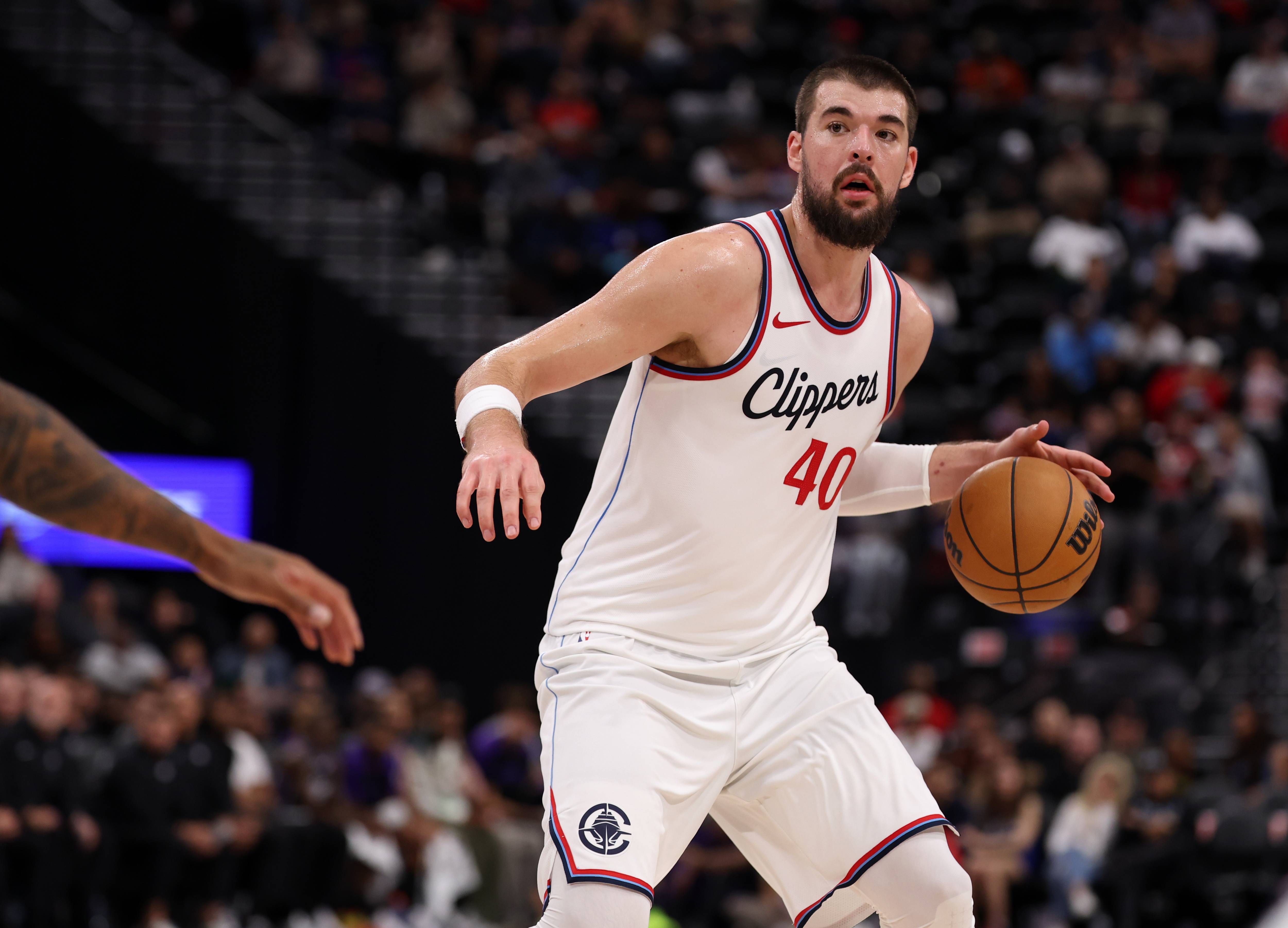 快船队连续两战失利，面临淘汰压力