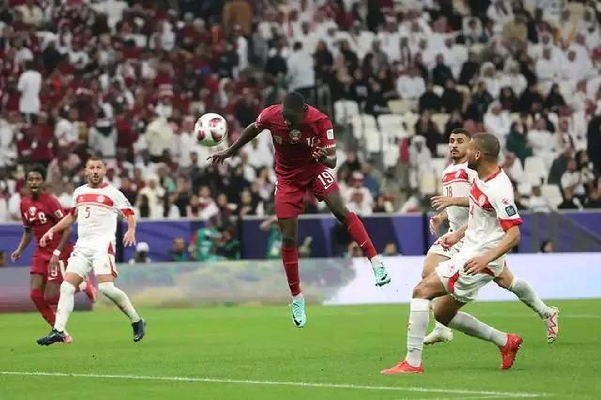 关于黎巴嫩球队坚守不下,遭遇惨败的信息 关于黎巴嫩球队坚守不下,遭遇惨败的信息