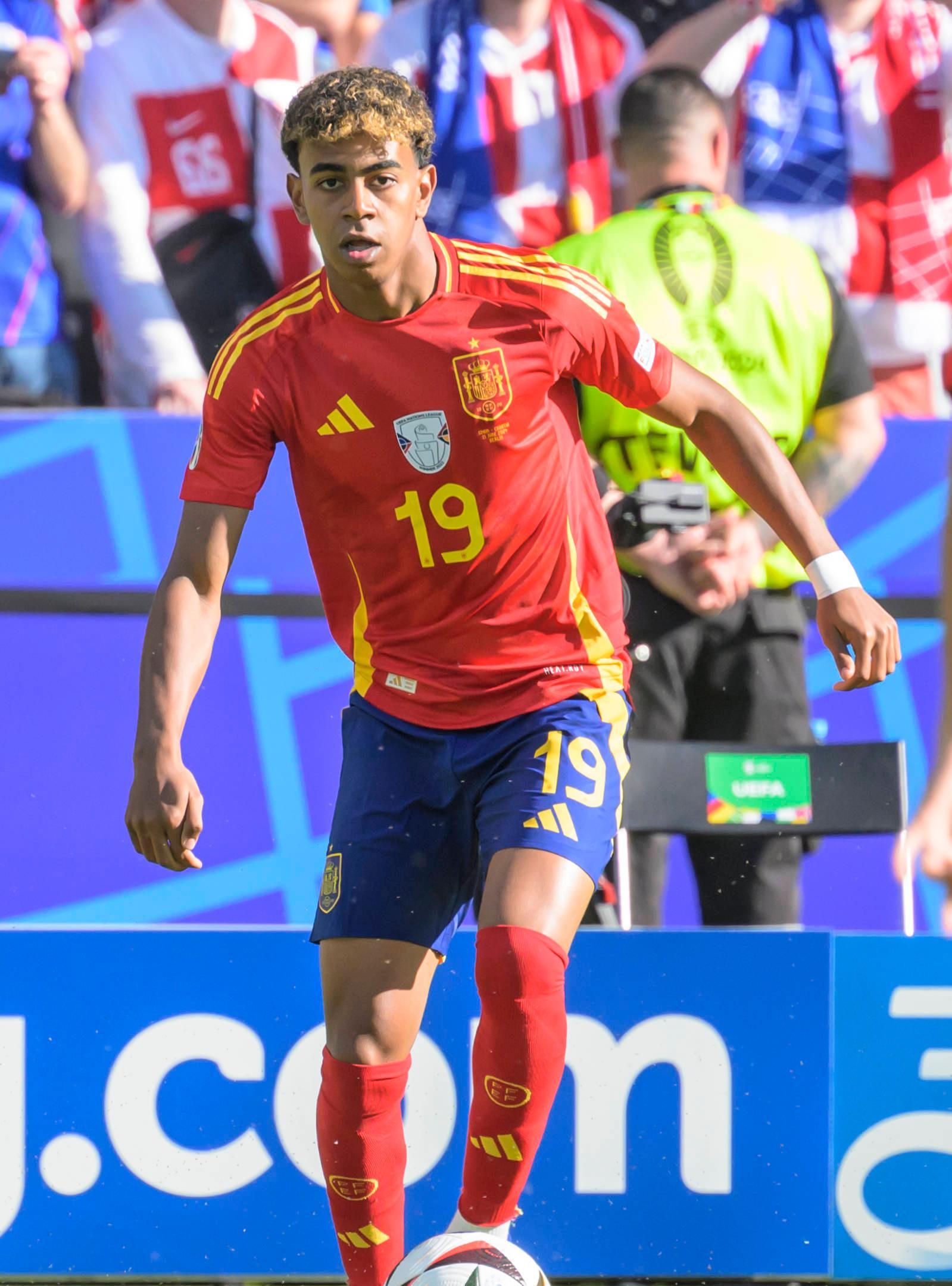 开云平台-亚洲最强门将转战欧洲职业联赛，面临新挑战的简单介绍