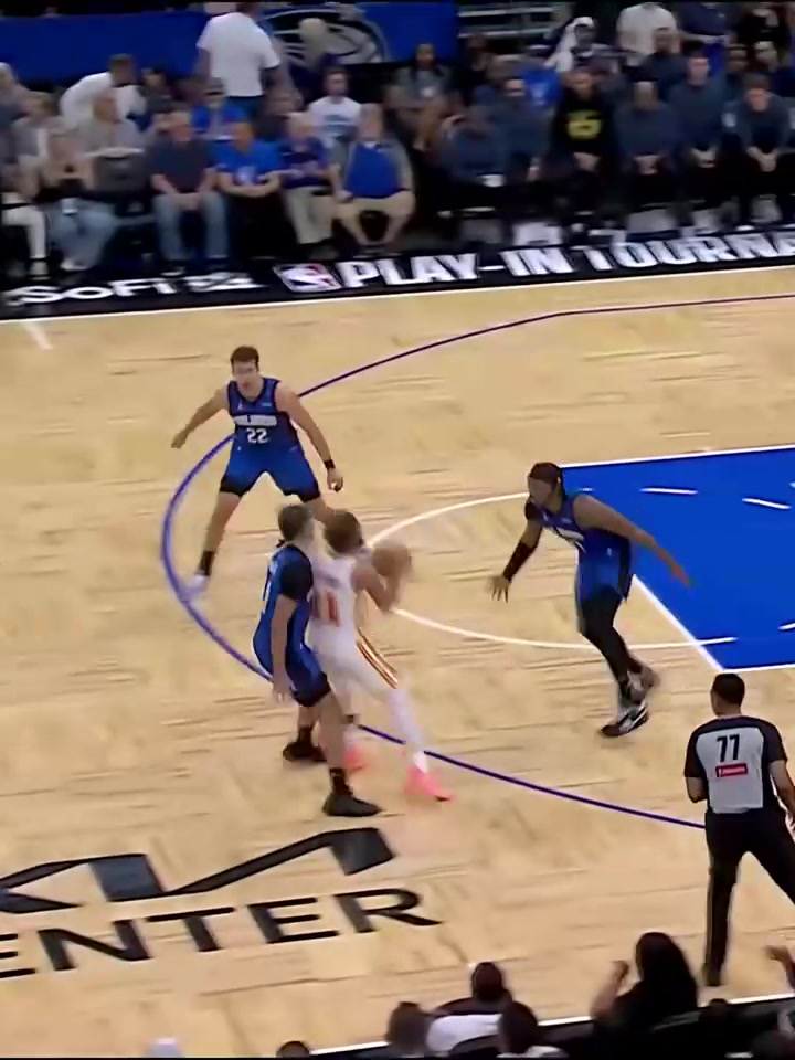 太阳主场击败魔术,反弹获胜 太阳主场击败魔术,反弹获胜