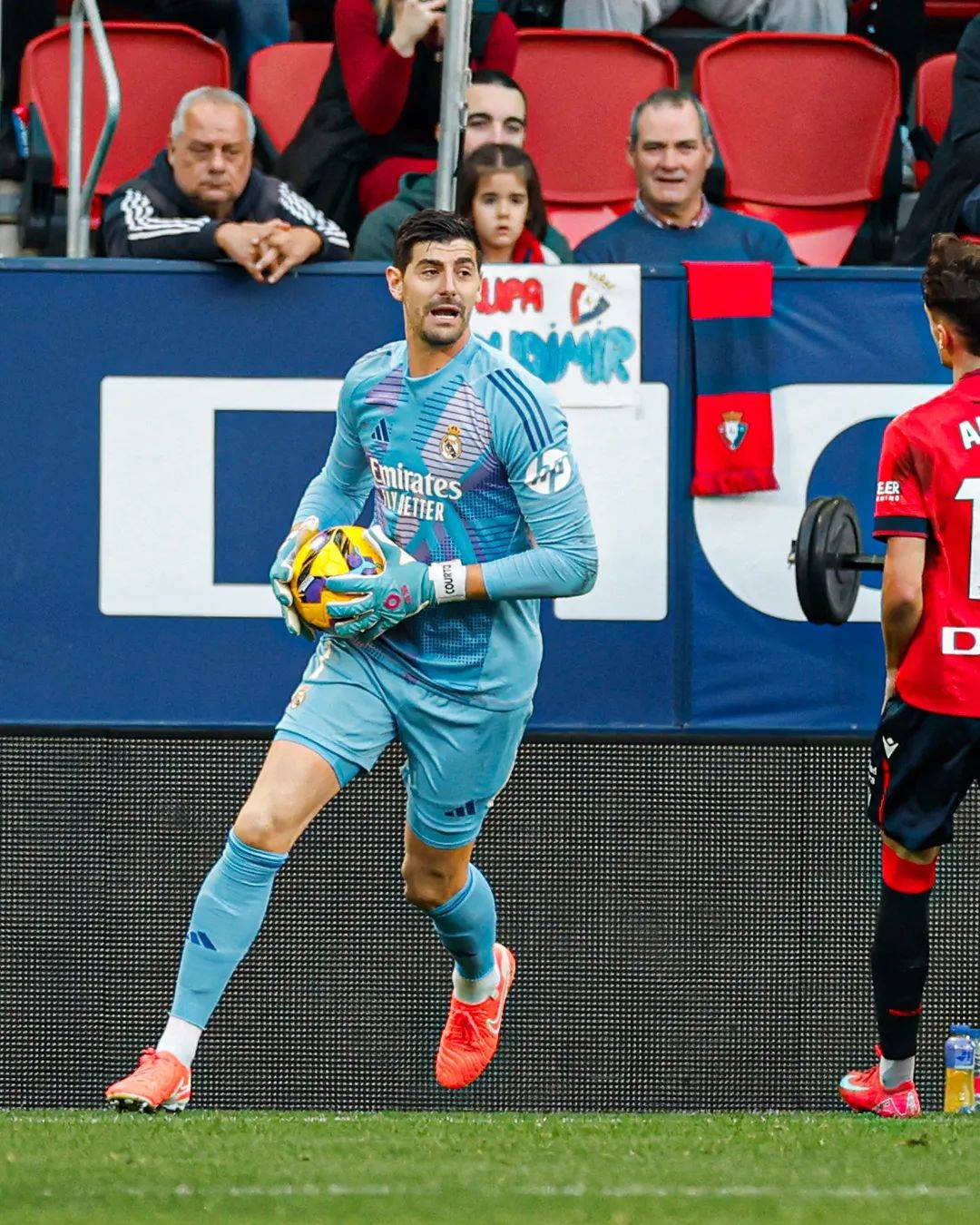 包含奥萨苏纳客场逆转,险胜突围的词条 包含奥萨苏纳客场逆转,险胜突围的词条