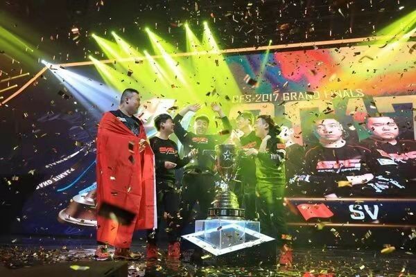 埃及射击选手在比赛中展示高超技艺 埃及射击选手在比赛中展示高超技艺