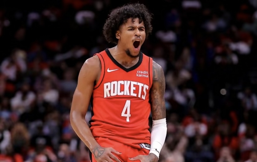 火箭战胜马刺，豪取十连胜