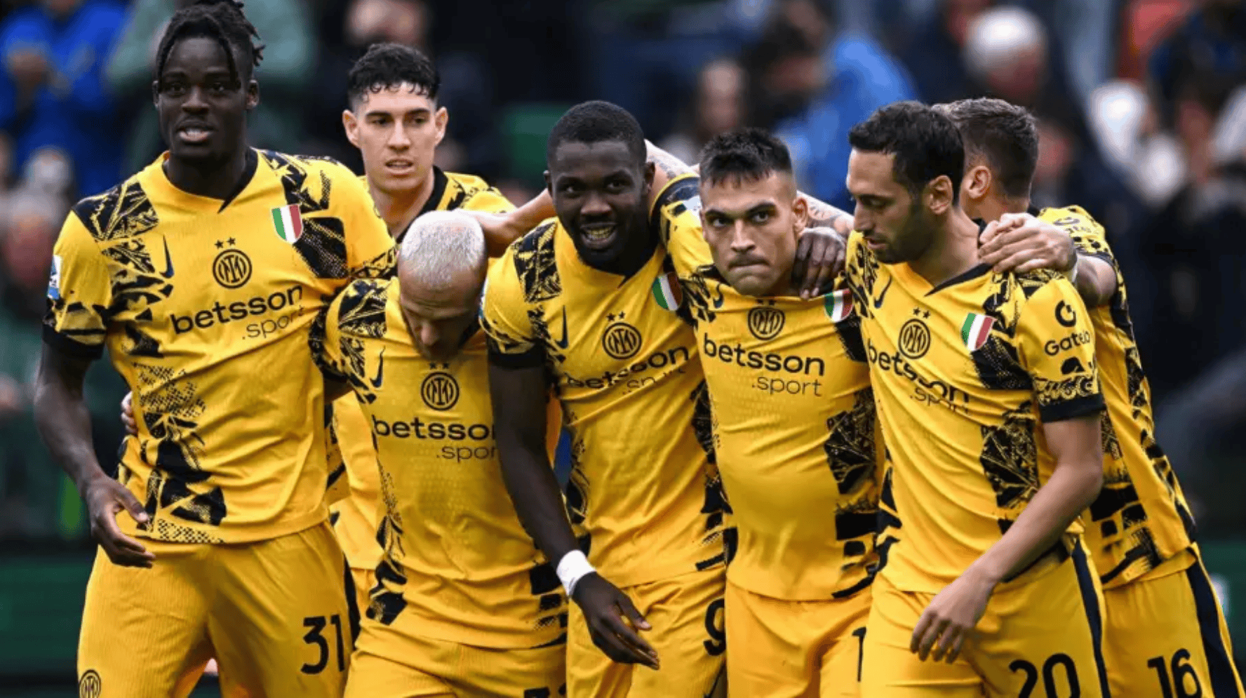 国际米兰客场2-1击败乌迪内斯，继续领跑意甲联赛积分榜的简单介绍