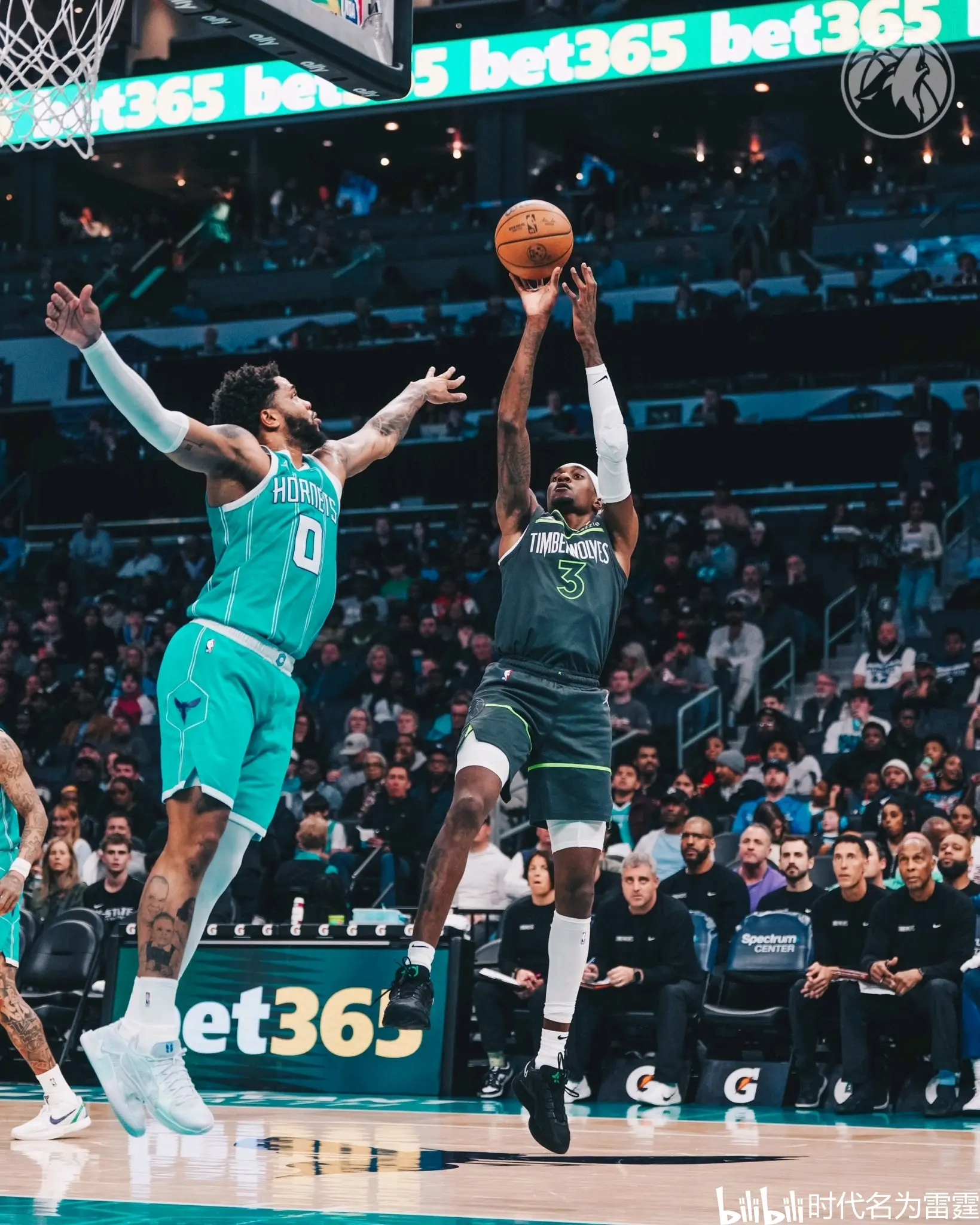 包含雄鹿队主场大胜独行侠，拒绝连败的词条