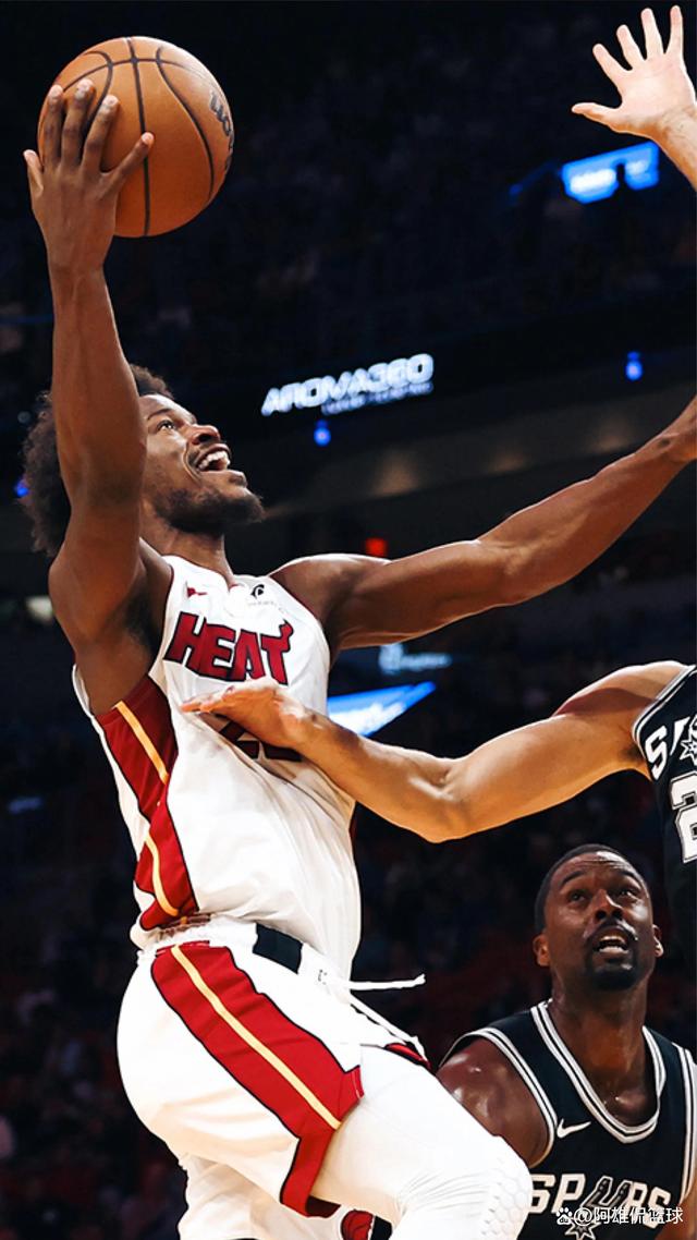 热火遭爵士绝杀,不敌对手 热火遭爵士绝杀,不敌对手